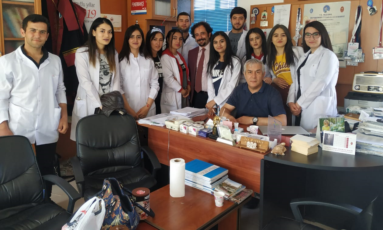 Tələbələr Qars Qafqaz Universitetində təcrübə kursu keçiblər